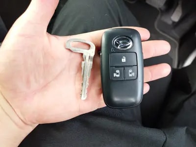 Daihatsu Tanto 2025