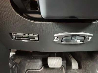 Daihatsu Tanto 2025