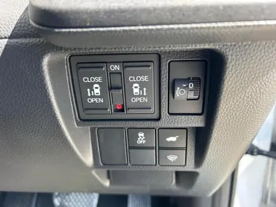 Honda StepWGN 4WD