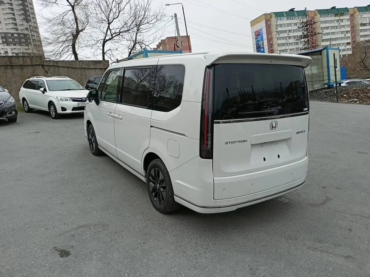 Honda StepWGN 4WD_history
