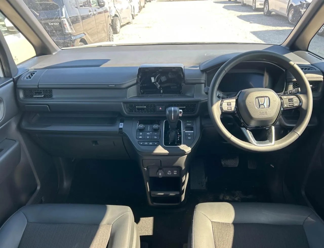 Honda StepWGN 4WD